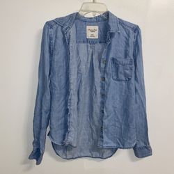 PRE OWNED American Eagle Outfitters Blue Button Down Collared Blouse XS