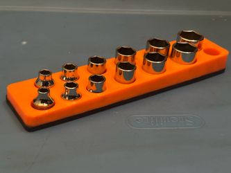Snap-on Tools 12 pc 3/8" Drive 6-Point SAE Flank DriveR Shallow Socket Set (1/4, 5/16, 11/32, 3/8-7/8")