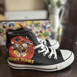 Looney Tunes Converse