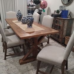 Indoor And Outdoor Farmhouse Dining Tables 