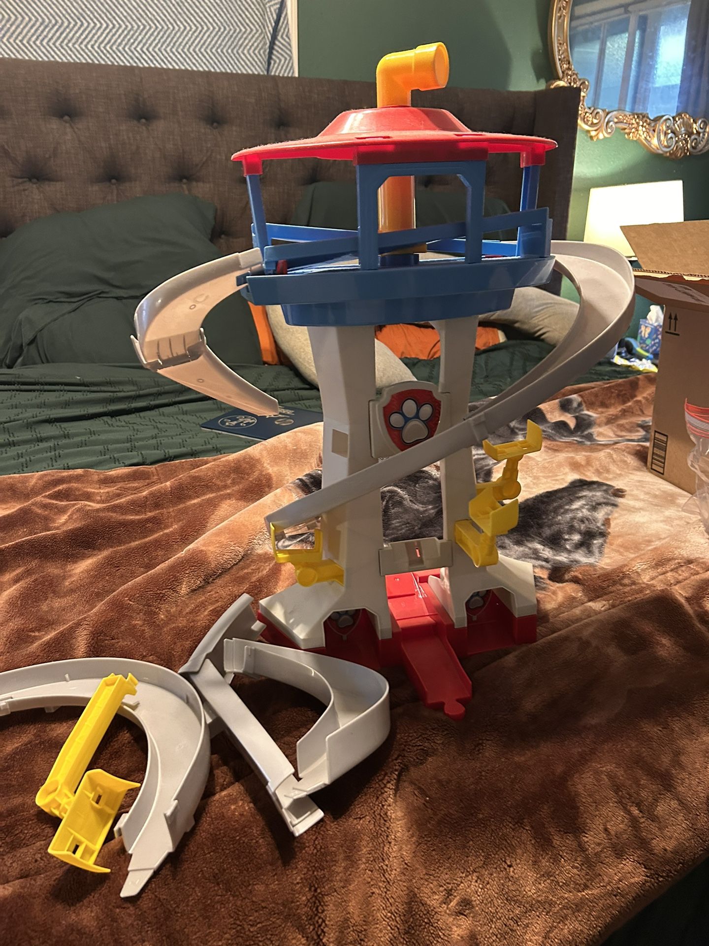 Paw Patrol Play Set Castle Van Tower