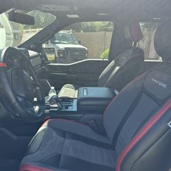 2023 Ford Shelby Raptor 