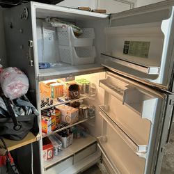 Free Refrigerator READ 