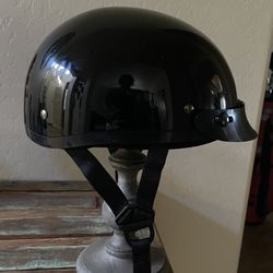 Daytona Black Skull Cap Motorcycle Helmet (Youth Size Large) DOT approved 