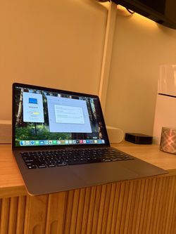 M1 Macbook Air 16GB 256GB