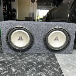 PIONEER AMPLIFIER AND SPEAKER 