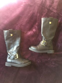 Size 8 toolder