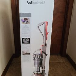 NIB Dyson Ball Animal 3