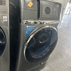 GE 2-1 Washer And Dryer Combo 