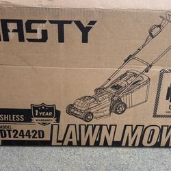 komasty electric lawn mower Cordless green ( 3 Available )