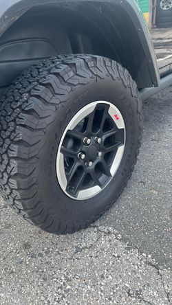 Jeep Wrangler Rubicon Tires