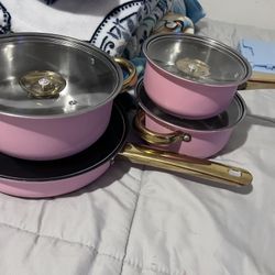 Pots & Pans 