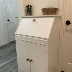 Beautiful Solid Wood Storage Cabinet/ Desk 