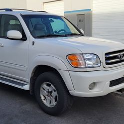 2001 Toyota Sequoia Limited