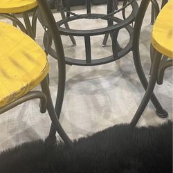 Round Glass Dining Table