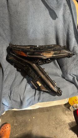 2025 2026 Nissan ARiYA Passenger Side, Headlight,