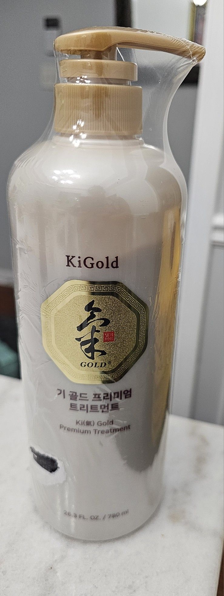 Daeng Gi Meo Ri Ki Gold Premium Treatment 26.3 Ounces