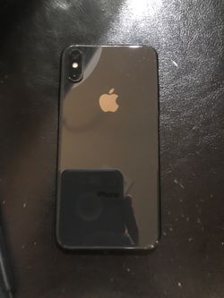 iPhone x with case