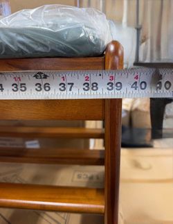 Bench shoe storage