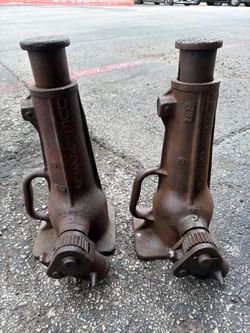Pair of Vintage Duff-Norton 15 Ton Mechanical Railroad / House Jacks – Heavy Duty Cast Iron