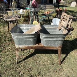 Antique Double Tub/wringer