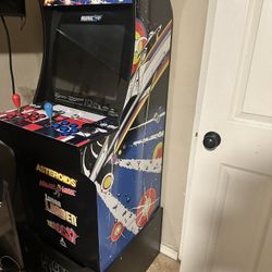 Arcade 1 Up