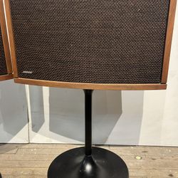 Bose 901 Series IV Speakers with Stands – Vintage Audiophile Classic