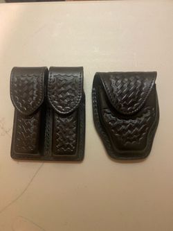 Mag pouch and handcuff pouch