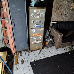 Filing Cabinet 