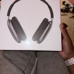 🔥 Brand New Apple AirPods Max USB-C w/ Smart Case – Sealed Box | Premium Sound 🔥