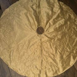 Kurt Adler 50-inch Gold Sequin Tree skirt