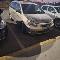 2006 Honda Odyssey 