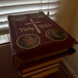 Antique Large  1958 Rare Holy Bible