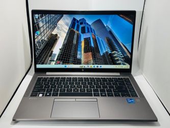 HP ZBook Firefly 14 inch G8 Mobile Workstation PC i7-1185G7 3.00GHz
16GB 512GB SSD 
WINDOWS 11 Read Description