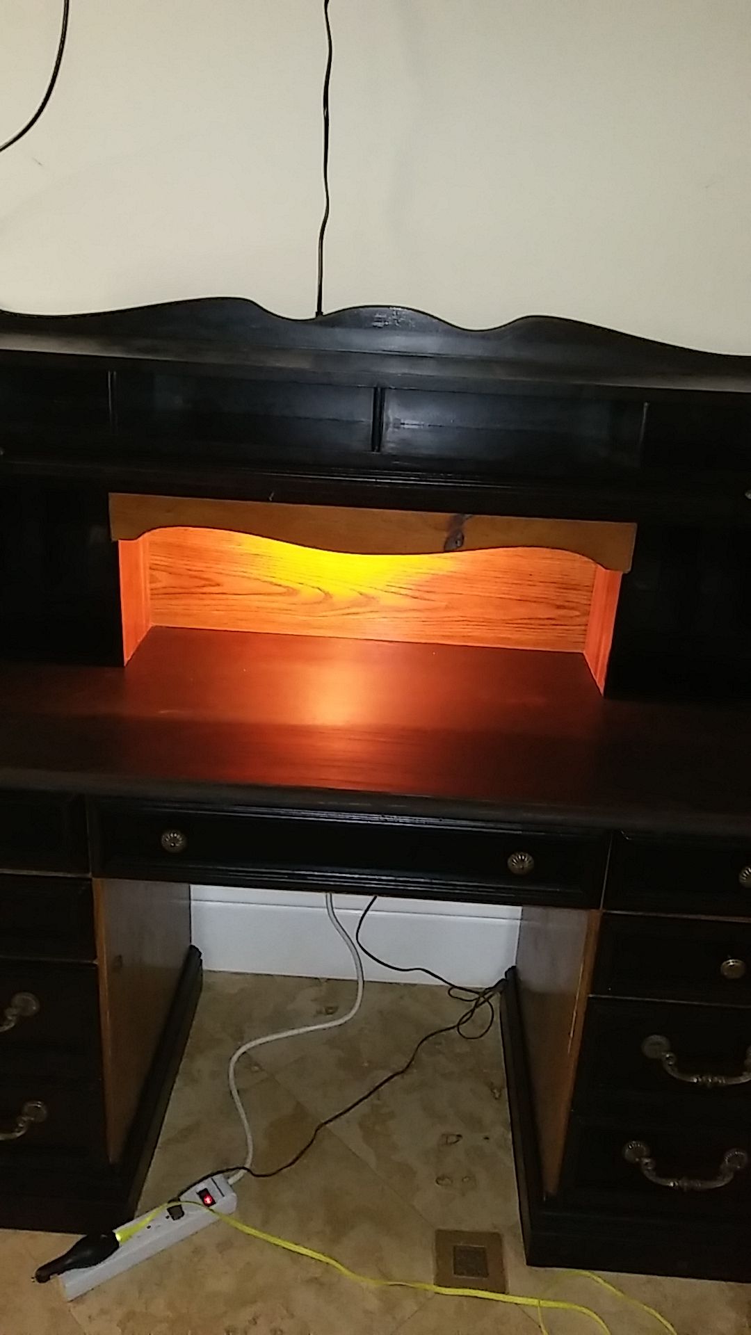 Black roll top oak desk with lamp