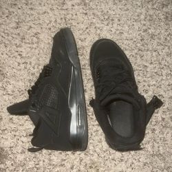 Jordan 4 Black Cats