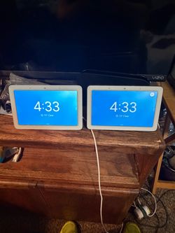 Google Nest Hub Max Smart Displays – Lot of 2