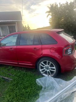 2010 Ford Edge Sport – Runs – Project/Pa– Must Sell ASAP Clean title, non-o