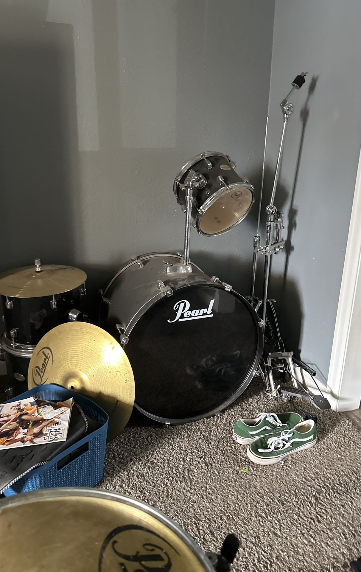 Pearl Drum Set