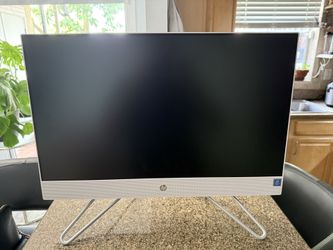 HP 23.8 inch All-in-one 24-cb0007c - New with Box