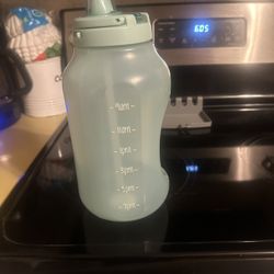 64oz Half Gallon Water Jug with Handle and Motivational Time Markers