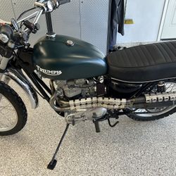 1979 Triumph T140