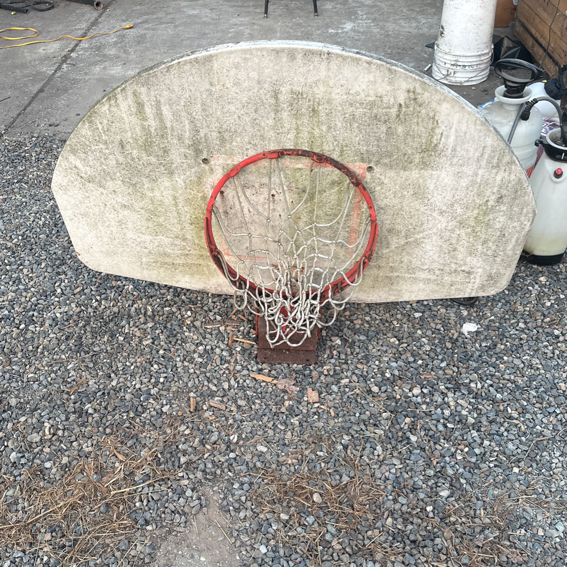 Heavy Duty Basketball Hoop
