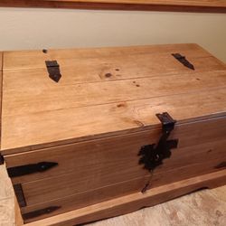 Coffee Tables 