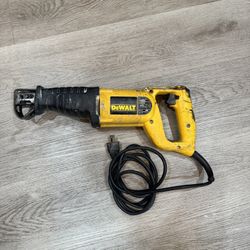 Dewalt DW303 reciprocating saw 