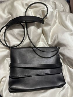 Crossbody black purse (Abbot Vintage)