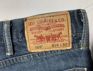 Levi's 559 Men's Jeans Size 38x30, Blue, Straight, Relaxed Fit, Denim