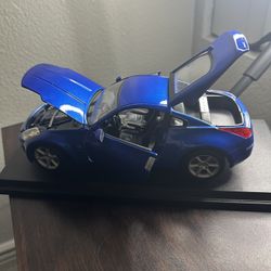 Nissan 350z ( make a reasonable Offer )