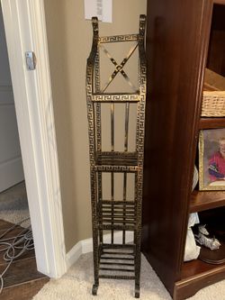 Metal Decorative Shelf