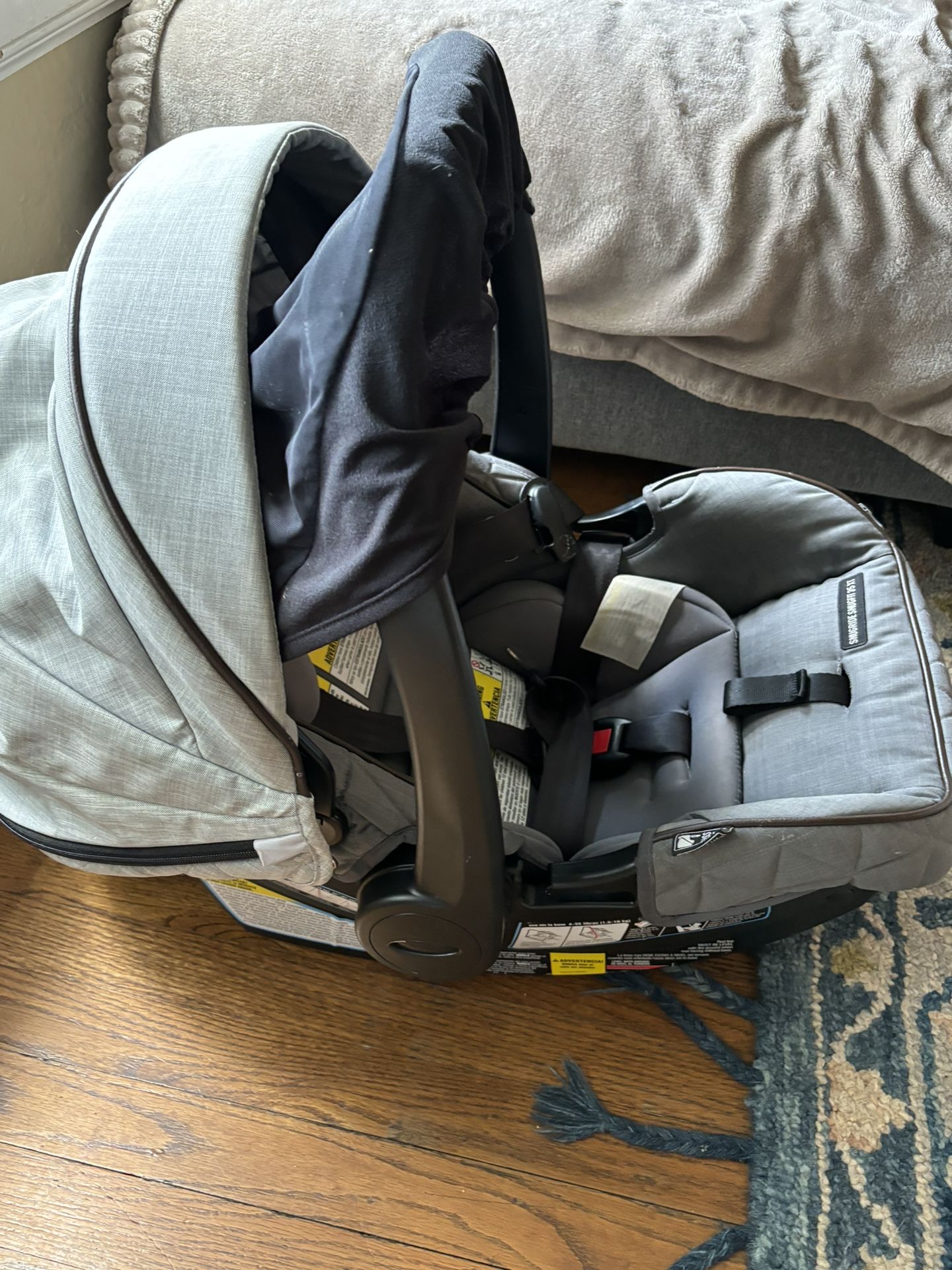 Graco Ready To Grow Car seat And 2 Bases